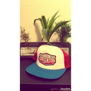 VANS OFF THE WALL SnapBack